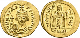 Phocas, 602-610. Solidus (Gold, 21 mm, 4.46 g, 6 h), Constantinopolis, 607-610. δ N FOCAS PERP AVI Draped and cuirassed bust of Phocas facing, wearing...