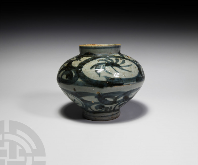 Chinese Blue and White Glazed Jar 17th-18th century A.D. A glazed ceramic Yuan s...