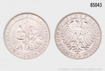 Weimarer Republik, 3 RM 1928 D, 400. Todestag von Albrecht Dürer, 14,89 g, 30 mm, Jaeger 332, kleine Randfehler, winzige Kratzer, vorzüglich-fast Stem...