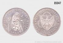 Weimarer Republik, 3 RM 1930 J, Walther von der Vogelweide, 500er Silber, 15,12 g, 30 mm, selten, Auflage nur ca. 24.510 Exemplare, Randfehler und kle...