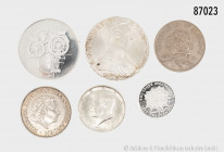 Konv. Verschiedenes, ca. 10 Münzen und Medaillen, dabei Maria Theresia Taler, offizielle NP, Silbermedaille 1986, 100 Jahre Automobil (Daimler-Benz), ...
