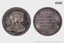 Deutsches Reich, Silbermedaille o. J., von Weigand, auf die Silberhochzeit des Kaiserpaares, 50,67 g, 45 mm, Kratzer, leicht irisierende Patina, etwas...