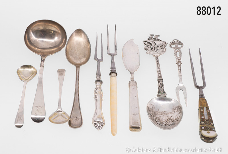 Konv. Verschiedenes, dabei Käsemesser, 12 Lot Silber, Knauer, mit Monogramm "AW"...