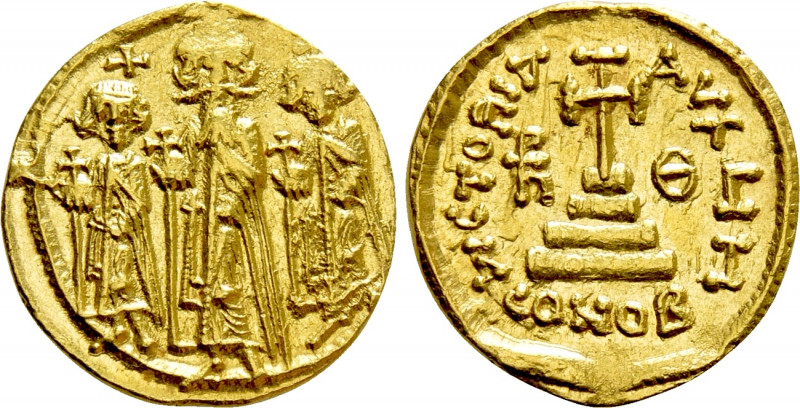 HERACLIUS with HERACLIUS CONSTANTINE and HERACLONAS (610-641). GOLD Solidus. Con...