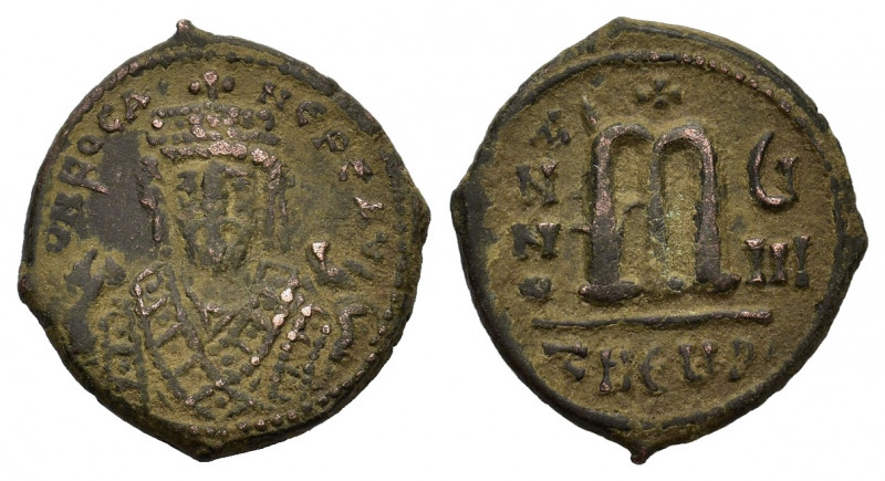 Phocas (602-610). Æ 40 Nummi (27mm, 10.00g). Theoupolis (Antioch), year 8 (609/1...