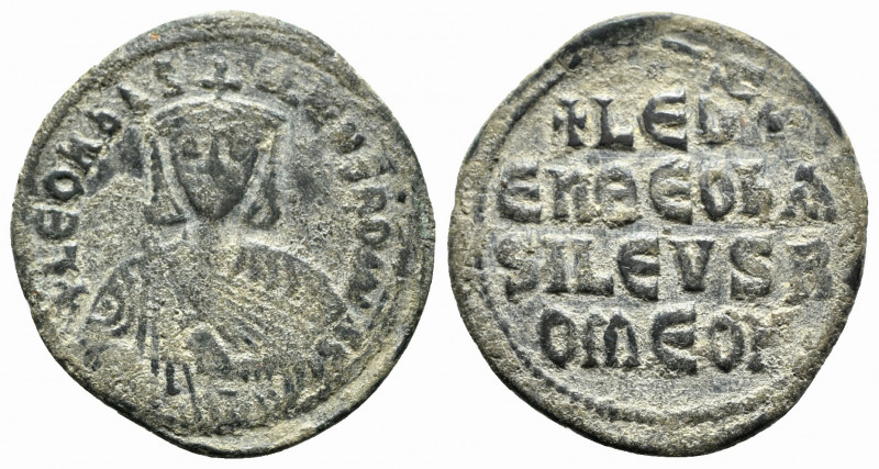 Leo VI (886-912). Æ 40 Nummi (29mm, 6.83g, 6h). Constantinople. Facing bust, wea...