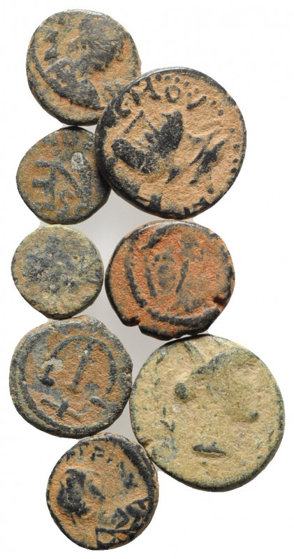 Mixed lot of 8 Greek, Roman and Byzantine Æ coins, to be catalog. Lot sold as is...