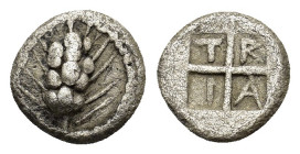 Macedon, Tragilos, c. 450-400 BC. AR Hemiobol (8mm, 0.36g). Grain ear. R/ Quadripartite incuse square; T-P-A-I in quarters. HGC 3.1, 745. Near VF
