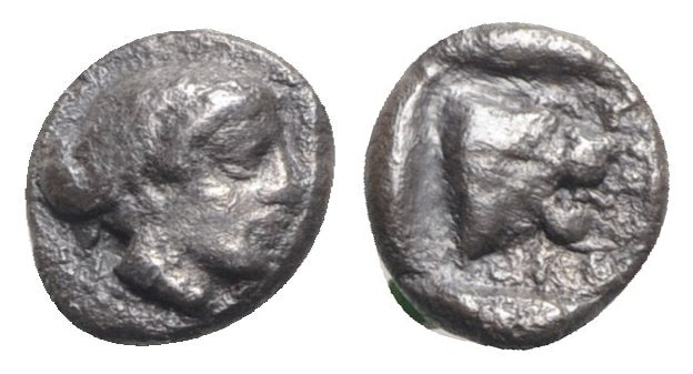 Cimmerian Bosporos, Nymphaion(?), c. 400 BC. AR Hemiobol (8mm, 0.45g, 11h). Head...