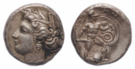 Lokris
Locris Opuntii - Stater circa 365-338 BC - Obverse: Head of Demeter left, wearing wreath of barley and reeds, triple-pendant earring and pearl...