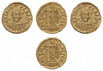 The Ostrogoths
Odovacar (476-493) - Solidus 477-480 struck in the name of Zeno (474-491) - Mint: Mediolanum - Obverse: Helmeted, pearl-diademed and c...