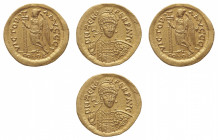The Ostrogoths
Theoderic (493-526) - Solidus 493-526 struck in the name of Zeno (474-491) - Mint: uncertain - Obverse: Helmeted, pearl-diademed and c...
