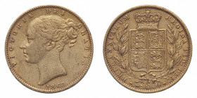 Victoria (1837-1901) - Gold Sovereign 1868, die number 17 - Mint: London - Obverse: Bare head left - Reverse: Crowned shield within wreath - gr. 7,92 ...