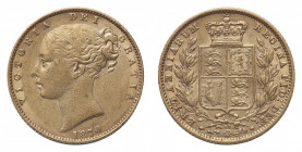 Victoria (1837-1901) - Gold Sovereign 1870, die number 82 - Mint: London - Obverse: Bare head left - Reverse: Crowned shield within wreath - gr. 7,96 ...