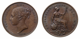Victoria (1837-1901) - Penny 1847/8 - Mint: London - Obverse: Bare head left - Reverse: Britannia seated right - gr. 19,15 - Toned. Good extremely fin...