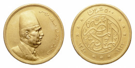 Egypt
Fuad (1917-1936) - Gold 500 Piastres 1340 AH (1922) - Obverse: Military bust right - Reverse: Legend - gr. 42,51 - Light hairlines, otherwise e...