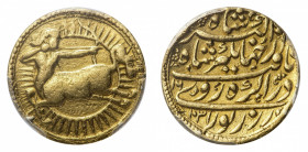India
Mughal Empire - Nur al-Din Muhammad Jahangir (1014-1037 AH/1605-1627 AD) - Gold Mohur AH 1031/16 (1620 AD), Zodiac Type Sagittarius, Class A, P...