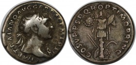 Römische Münzen, MÜNZEN DER RÖMISCHEN KAISERZEIT. Traianus, 98-117 n. Chr, AR-Denar, Kopf mit Lorbeerkranz nach rechts / Diverse Rückseiten mit Trophä...