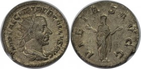 Römische Münzen, MÜNZEN DER RÖMISCHEN KAISERZEIT. ROM. TREBONIANUS GALLUS. Antoninianus 252 n. Chr, 3.69 gms. Silber. RIC 72. Stempelglanz. Feine Pati...