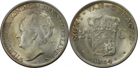 Weltmünzen und Medaillen, Curaçao. Wilhelmina (1890-1948). 2-1/2 Gulden 1944, 0.72 OZ. Silber. KM 46. Vorzüglich