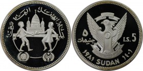 Weltmünzen und Medaillen, Sudan. Internationales Jahr des Kindes. 5 Pounds 1981, Silber. 0.57 OZ. KM 87. Polierte Platte