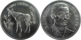 Weltmünzen und Medaillen, Zaire. Rettet die Tierwelt: Okapi. 5 Zaires 1975, Silber. 1.04 OZ. KM 10. Stempelglanz