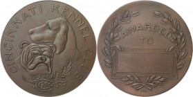 Medaillen und Jetons, Hundesport / Dog sports. "CINCINNATI KENNEL CLUB" Medaille ND, Bronze. 70 mm. 160.92 g. Fast Stempelglanz