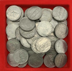 Regno d'Italia - Vittorio Emanuele III (1900 -1943) - lotto di 50 monete da 50 centesimi Leoni 1920 rigato - Ni 

med.qBB 

SPEDIZIONE SOLO IN ITA...