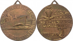 Medaglia Epoca Fascista - Arma dei Carabinieri Reali ai C.C.T.T. Corazziere - 1939 - Ae - gr. 11,29 ; Ø 31mm

SPEDIZIONE SOLO IN ITALIA - SHIPPING O...