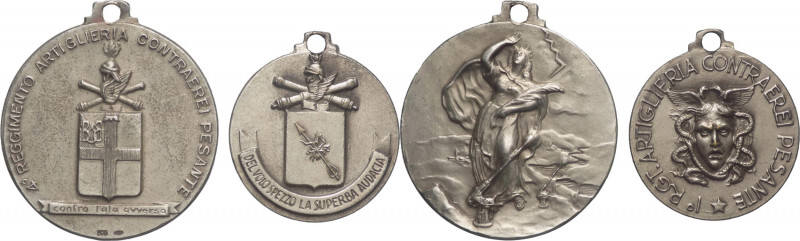 Italia - Lotto di 2 medaglie: una emessa per il 4° Reggimento Artiglieria Contra...