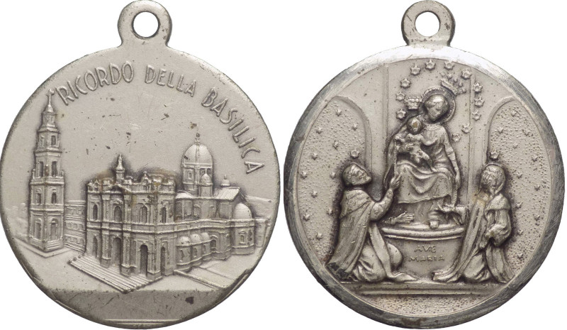 Medaglia votiva del Santuario della Madonna di Pompei con raffigurazione della B...