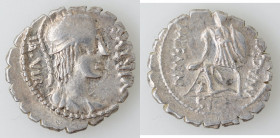 Repubblica Romana. Gens Aquillia. Manius Aquillius. 109-108 a.C. Denario. Ag. D/ VIRTVS III VIR (Virtus triumvir). Busto del Valore verso destra. R/ M...