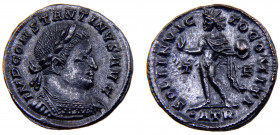 Roma Empire Constantine I AE Nummus AD 317 Rome mint Sol standing left, holding globe, right hand raised Bronze 3.11g RIC# 135