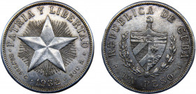Cuba First Republic 1 Peso 1932 Philadelphia mint Silver 26.74g KM# 15.2