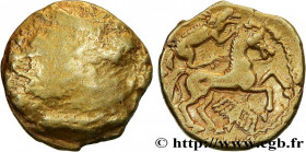 GALLIA - CARNUTES (Beauce area)
Type : Quart de statère d’or au sanglier conducteur 
Date : Ier siècle avant J.-C. 
Mint name / Town : Chartres (28) 
...
