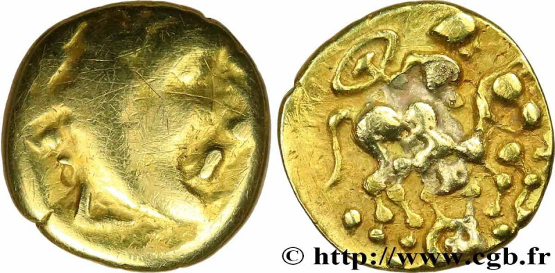 REDONES (Area of Rennes)
Type : Quart de statère d’or à la cavalière armée et à ...
