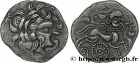 REDONES (Area of Rennes)
Type : Statère de billon, classe VIIa 
Date : c. 80-50 AC. 
Metal : billon 
Diameter : 20,5  mm
Orientation dies : 6  h.
Weig...