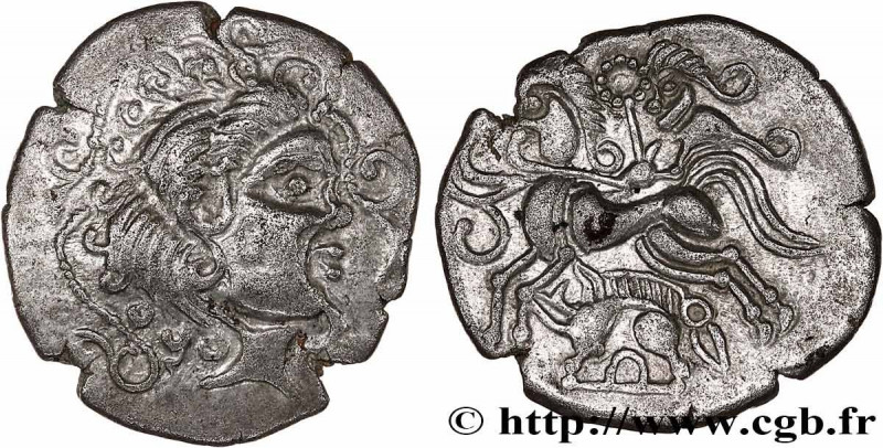 VENETI (Area of Vannes)
Type : Statère d'argent, classe IV 
Date : c. 60-50 AC. ...