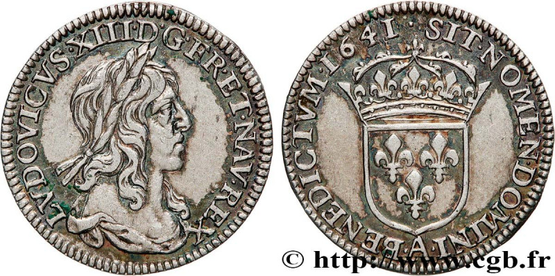 LOUIS XIII
Type : Douzième d'écu, 2e type, 1er poinçon de Warin 
Date : 1641 
Mi...