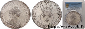 LOUIS XV THE BELOVED
Type : Écu dit "vertugadin" 
Date : 1716 
Mint name / Town : Lyon 
Metal : silver 
Millesimal fineness : 917  ‰
Diameter : 44  mm...