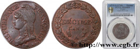 DIRECTOIRE
Type : Décime Dupré, petit module 
Date : An 4 (1795-1796) 
Mint name / Town : Paris 
Quantity minted : 3517156 
Metal : copper 
Diameter :...