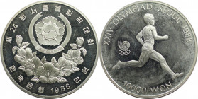 Weltmünzen und Medaillen, Südkorea / Korea South. XXIV. Olympische Sommerspiele, Seoul 1988 - Marathonläufer. 10000 Won 1986. 33,62 g. 0.925 Silber. 1...