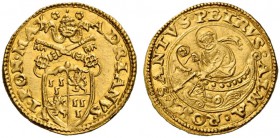 Adriano VI (Adriaan Florensz), 1522-1523. Fiorino di camera, AV 3,37 g. ADRIANVS – VI PON MAX Stemma sormontato da triregno e chiavi decussate con cor...