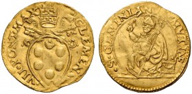 Clemente VII (Giulio de’Medici), 1523-1534. Modena. Ducato papale, AV 3,40 g. CLEMENS – VII PONT MAX Stemma sormontato da triregno e chiavi decussate....