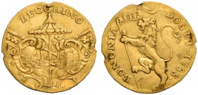 Clemente XII (Lorenzo Corsini), 1730-1740. Bologna. Zecchino 1738, AV 3,38 g. ZECCHINO Stemmi del Legato (Spinola) e della Città, caricati su chiavi d...