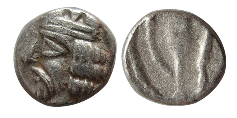 KINGS of PERSIS, Uncertain King II (1st century AD). AR hemiobol (0.35 gm; 6 mm)...