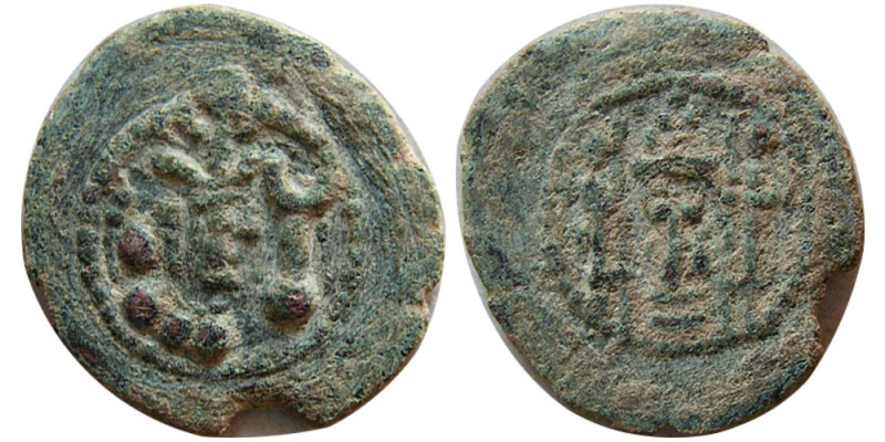 SASANIAN KINGS. Yazdgird II, AD 438-457. Æ (1.78 gm; 17 mm). Yazdgird's bust tur...