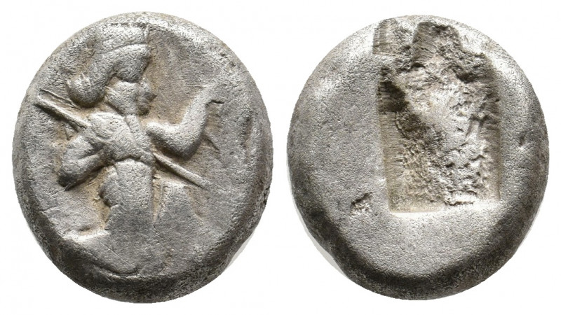 PERSIA. Achaemenid empire. (5th-4th century BC). AR Siglos. 5.53 g. 15.10 mm.