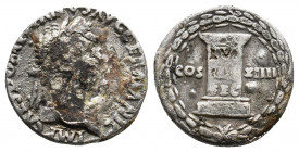 DOMITIAN, 81-96 AD. AR, Denarius. Rome. 3.25 g. 17.80 mm.
