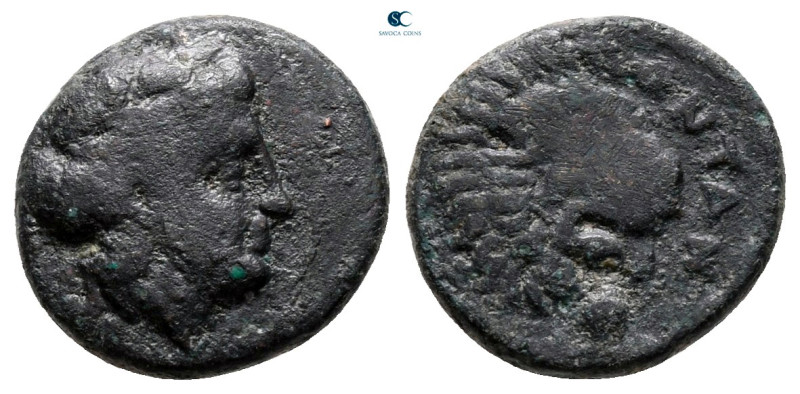 Troas. Antandros circa 400-300 BC. 
Bronze Æ

13 mm, 1,68 g



nearly ver...